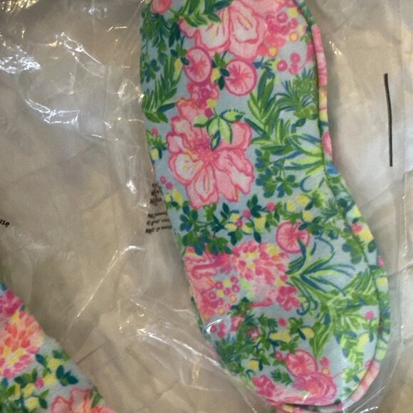 LILLY PULITZER Snuggle In Pouch Sea salt Blue Fruity Flamingo 4 Piece Set NWT - Picture 8 of 12